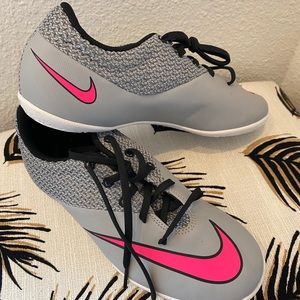 -Nike Soccer mercurial style sneakers walking athletic shoes